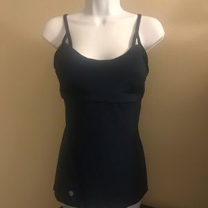 Woman’s Athleta tank top with built in bra